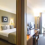 Begijnhof 4*