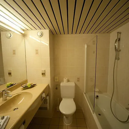 فندق Begijnhof 4*
