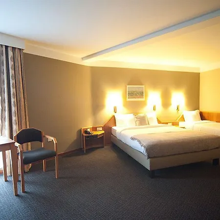 فندق Begijnhof 4*