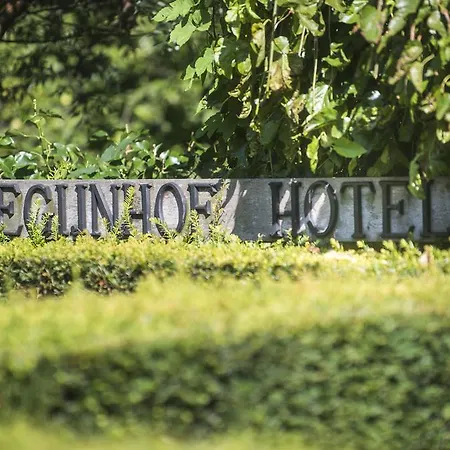 Begijnhof 4*